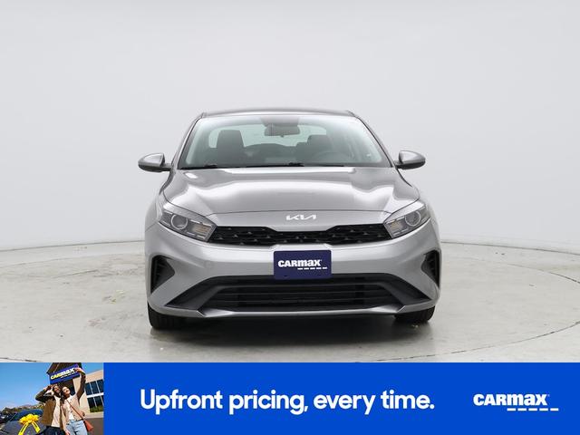 Photo of 2022 Gray Kia Forte