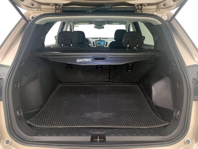 Photo of 2018 Gold Chevrolet Equinox
