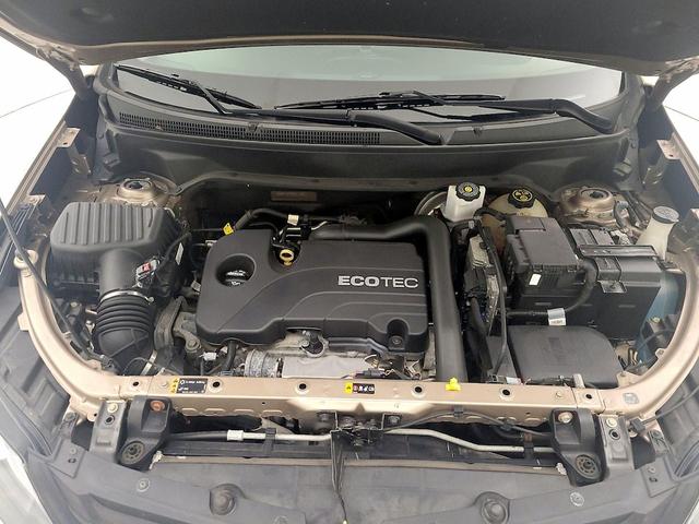 Photo of 2018 Gold Chevrolet Equinox