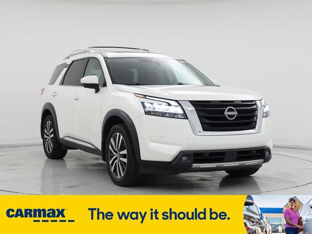 2022 Nissan Pathfinder