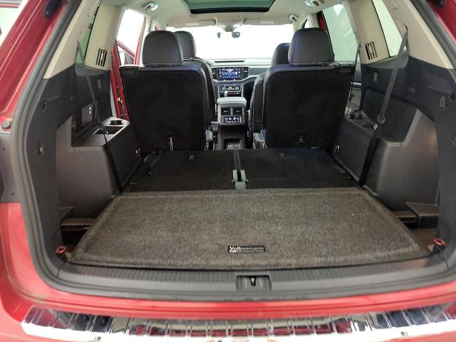 Photo of 2022 Red Volkswagen Atlas