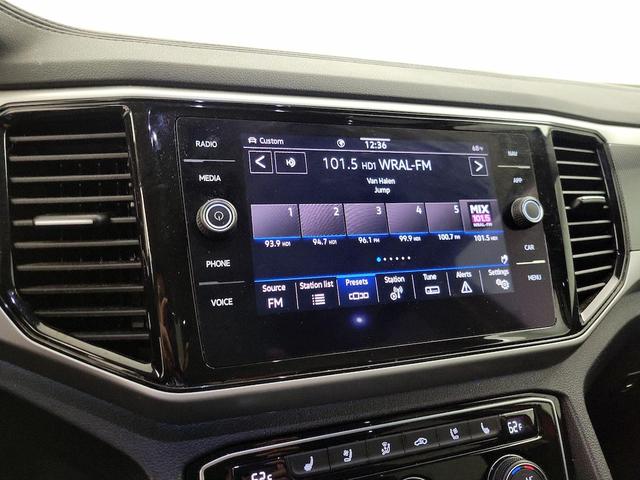 Photo of 2022 Red Volkswagen Atlas
