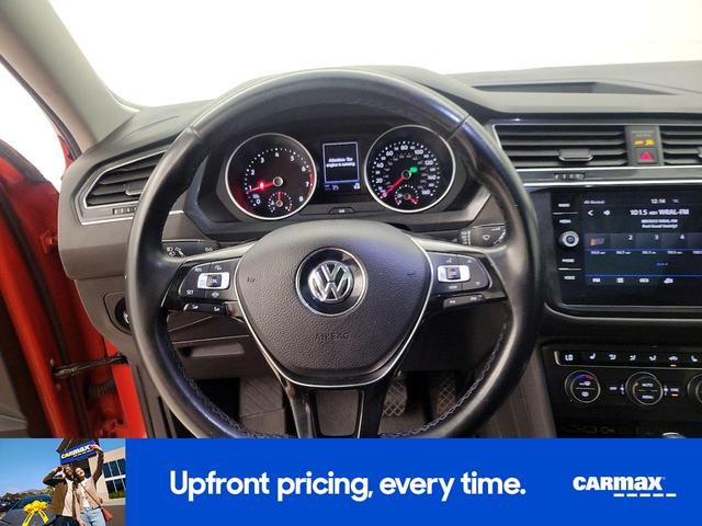 Photo of 2019 Orange Volkswagen Tiguan