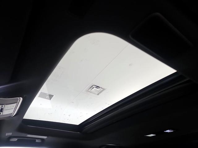 Photo of 2022 White Lexus LX 600