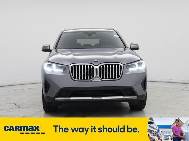 Photo of 2024 Gray BMW X3