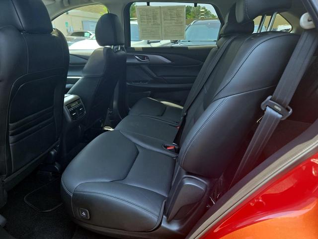 Photo of 2022 Red Mazda CX-9