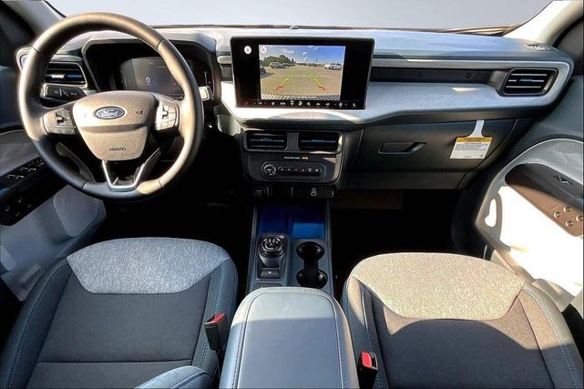 Photo of 2025 Azure Gray Metallic Tri-Coat Ford Maverick