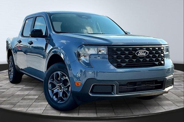 Photo of 2025 Azure Gray Metallic Tri-Coat Ford Maverick