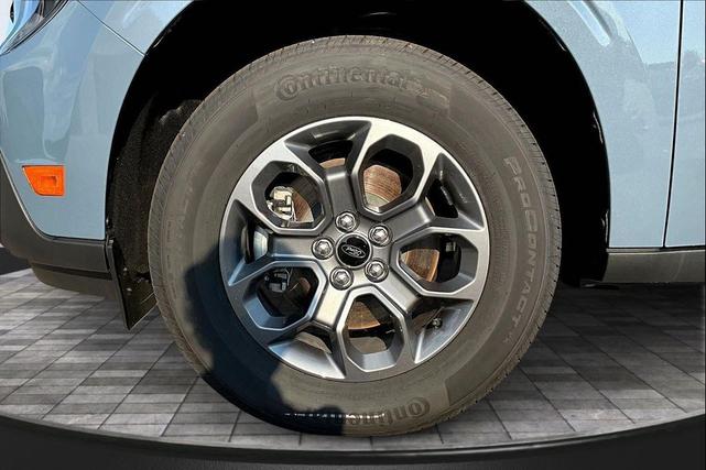 Photo of 2025 Azure Gray Metallic Tri-Coat Ford Maverick