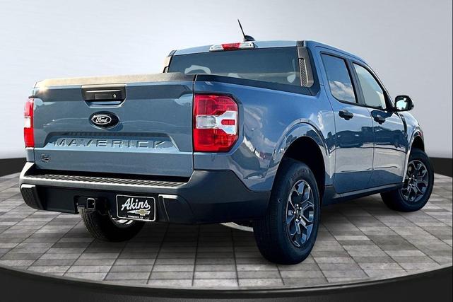 Photo of 2025 Azure Gray Metallic Tri-Coat Ford Maverick