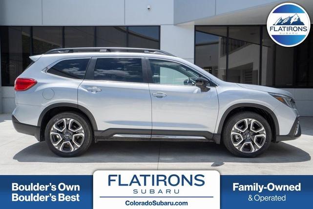 Photo of 2024 Ice Silver Metallic Subaru Ascent