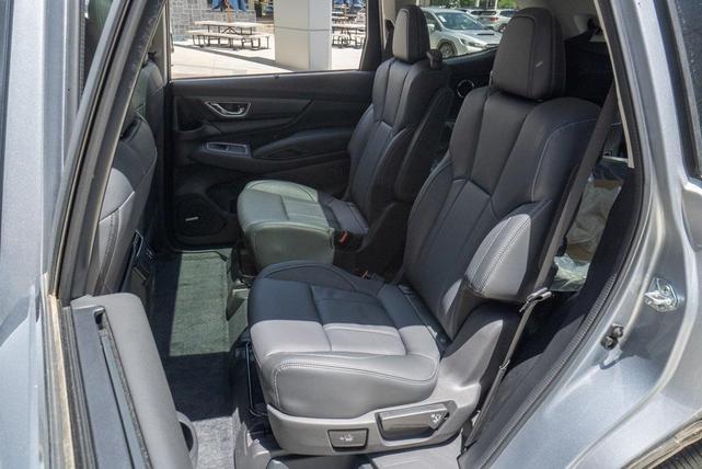 Photo of 2024 Ice Silver Metallic Subaru Ascent