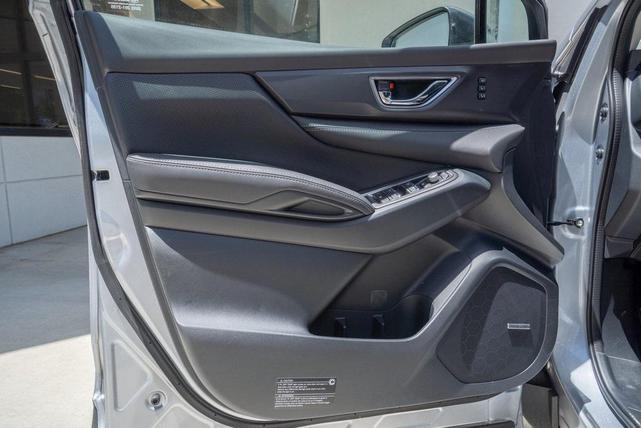 Photo of 2024 Ice Silver Metallic Subaru Ascent