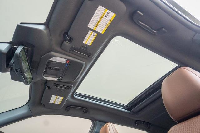 Photo of 2025 Magnetite Gray Metallic Subaru Forester