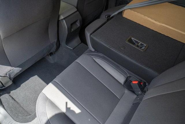 Photo of 2025 Crystal Black Silica Subaru Crosstrek