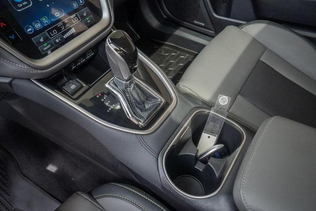 Photo of 2025 Crystal Black Silica Subaru Outback
