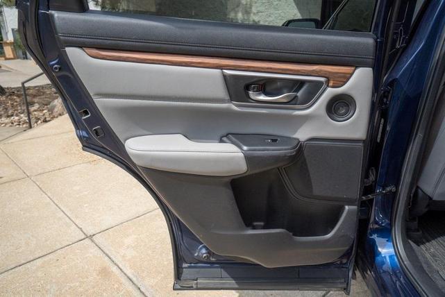 Photo of 2020 Blue Honda CR-V