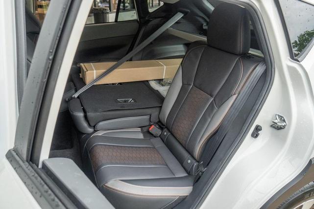 Photo of 2025 Crystal White Pearl Subaru Crosstrek