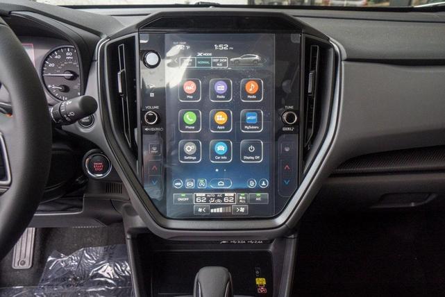 Photo of 2025 Crystal White Pearl Subaru Crosstrek