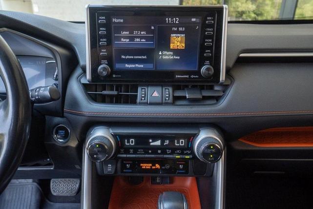 Photo of 2019 Black Toyota RAV4