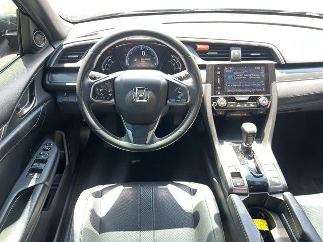 Photo of 2017 Crystal Black Pearl Honda Civic
