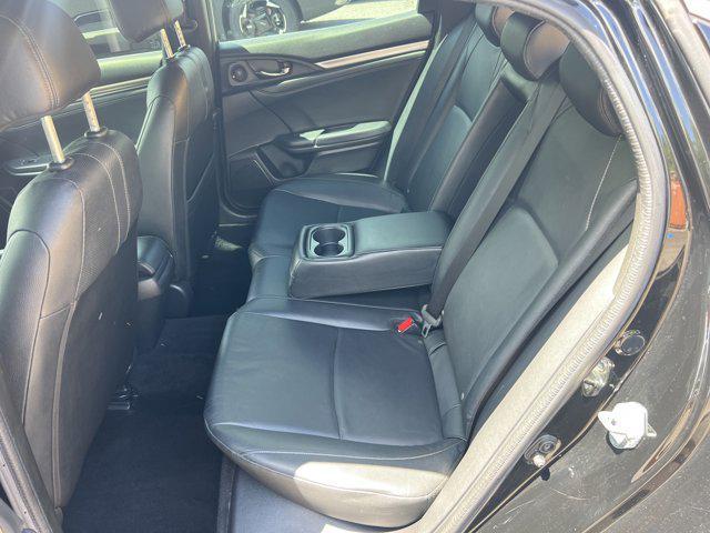 Photo of 2017 Crystal Black Pearl Honda Civic