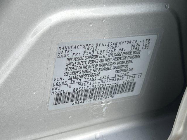 Photo of 2019 Brilliant Silver Metallic Nissan Sentra