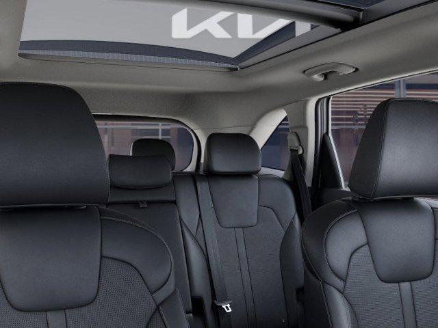Photo of 2025 Glacial White Pearl Kia Sorento