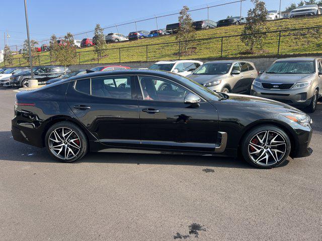 Photo of 2022 Aurora Black Kia Stinger
