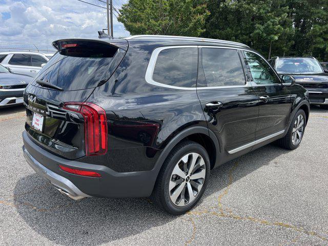 Photo of 2022 Black Copper Kia Telluride