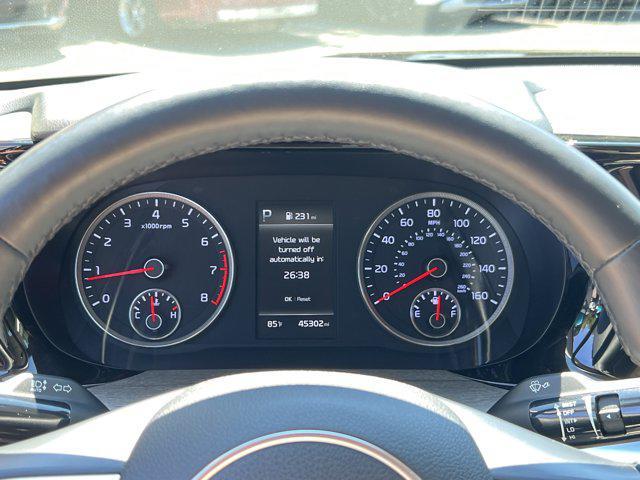 Photo of 2022 Ebony Black Kia K5