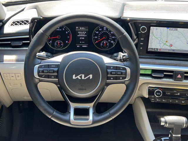 Photo of 2022 Ebony Black Kia K5
