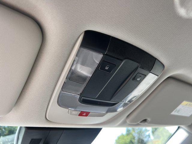 Photo of 2024 Ebony Black Kia Sportage