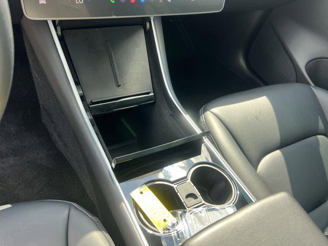Photo of 2019 Gray Tesla Model 3