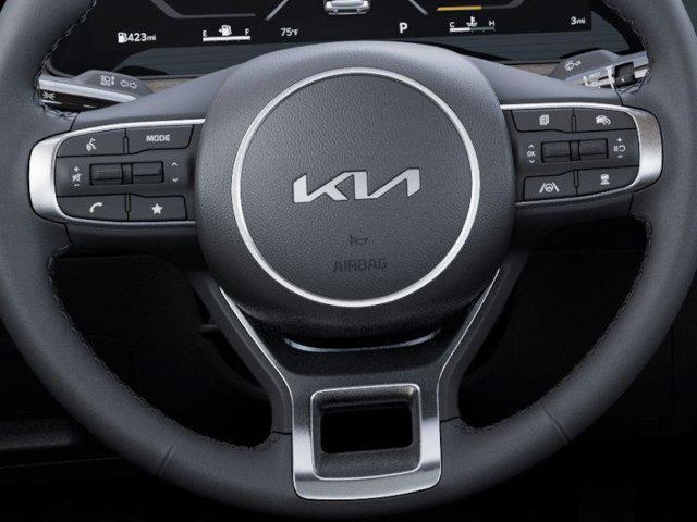 Photo of 2025 Snow White Pearl Kia K5