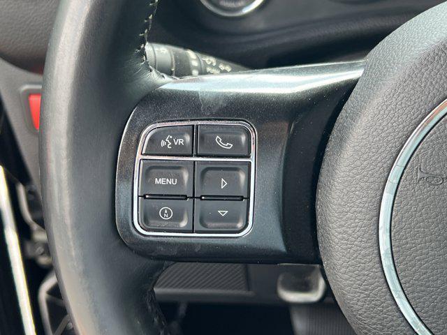 Photo of 2017 Granite Crystal Metallic Clearcoat Jeep Wrangler Unlimited
