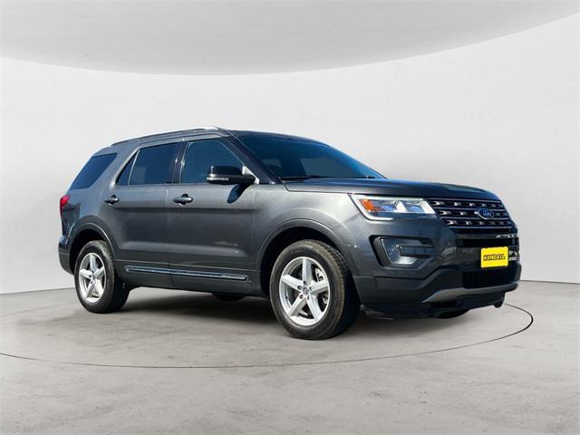 Photo of 2017 Magnetic Ford Explorer
