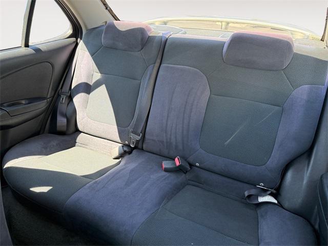 Photo of 2005 Radium Metallic Nissan Sentra