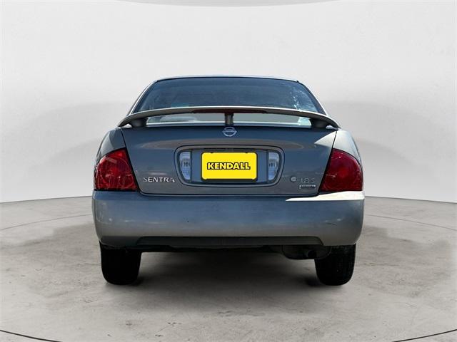 Photo of 2005 Radium Metallic Nissan Sentra