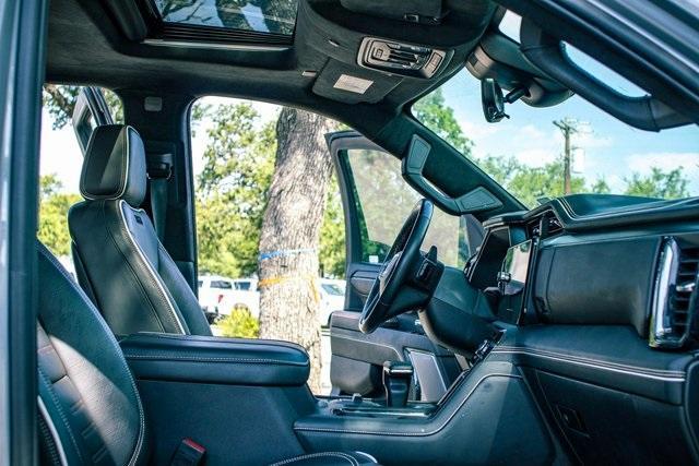 Photo of 2024 Gray GMC Sierra 1500