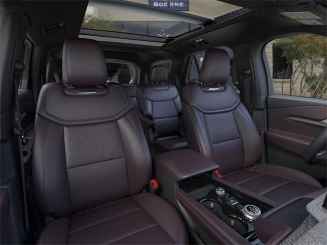 Photo of 2025 Star White Ford Explorer
