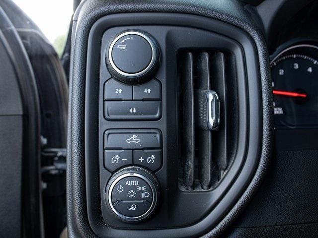 Photo of 2023 Black Chevrolet Silverado 2500