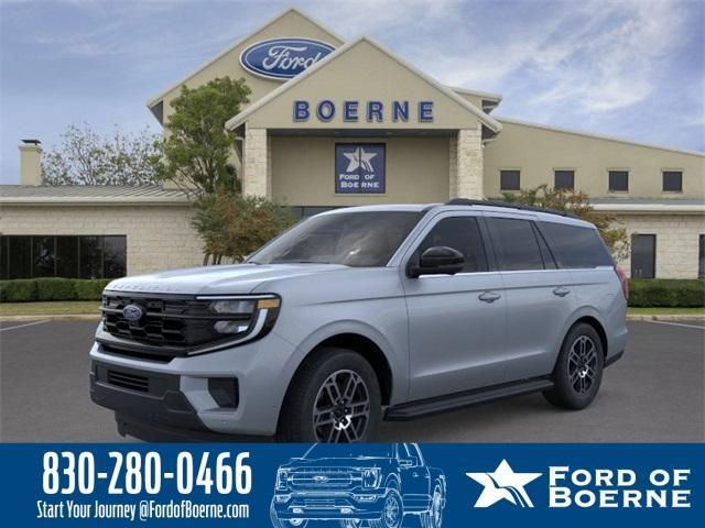 Photo of 2025 Glacier Gray Metallic Ford Expedition