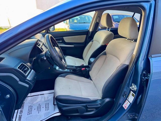 Photo of 2016 Hyper Blue Subaru Crosstrek