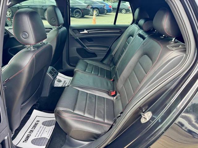 Photo of 2017 Deep Black Pearl Volkswagen Golf GTI