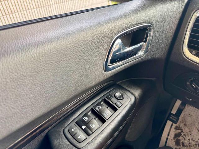 Photo of 2014 Granite Crystal Metallic Clearcoat Dodge Durango