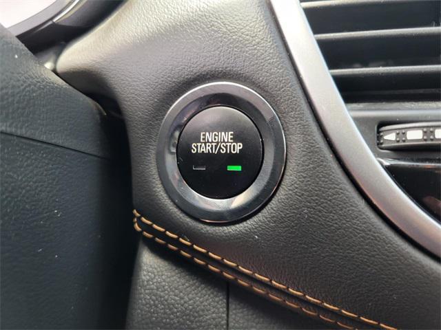 Photo of 2020 Pacific Blue Metallic Chevrolet Trax