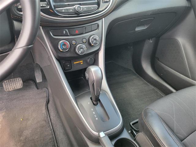 Photo of 2020 Pacific Blue Metallic Chevrolet Trax