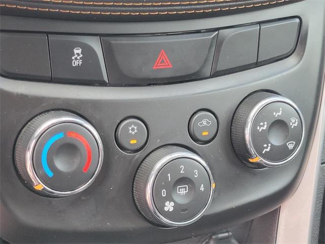 Photo of 2020 Pacific Blue Metallic Chevrolet Trax