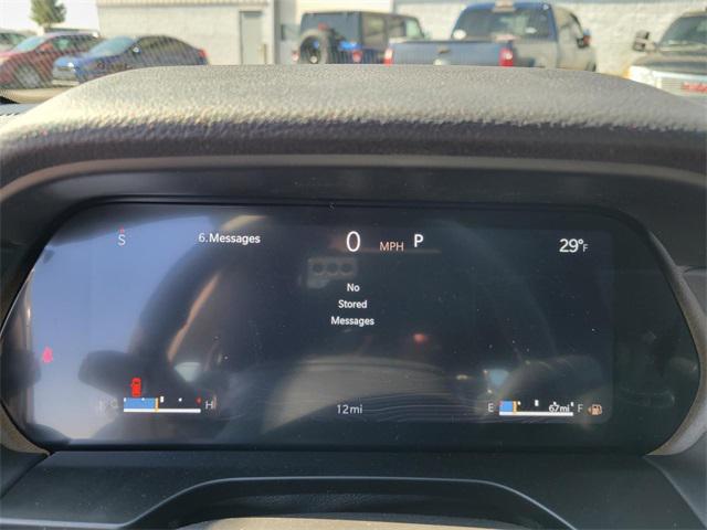 Photo of 2025 Diamond Black Crystal Pearlcoat Jeep Grand Cherokee